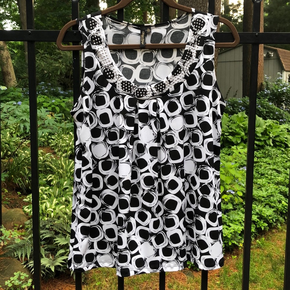 Cute studded sleeveless swing top